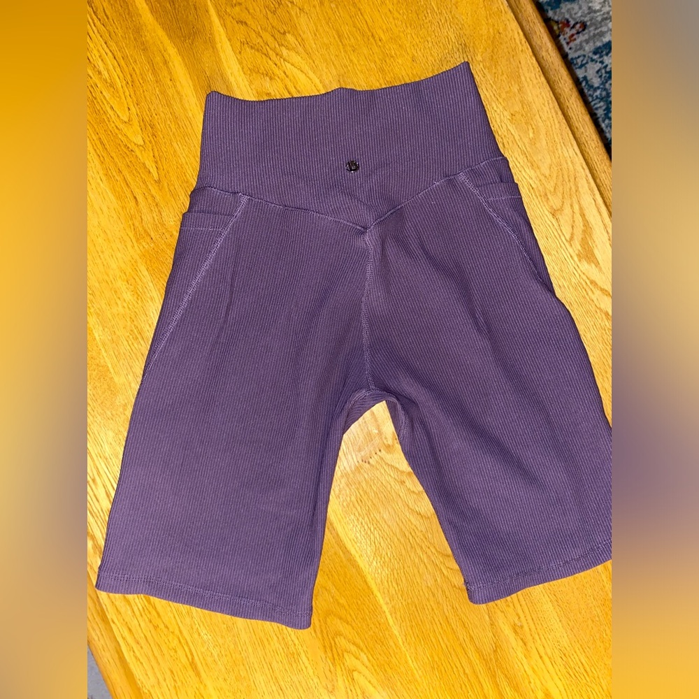 Buff bunny biker shorts